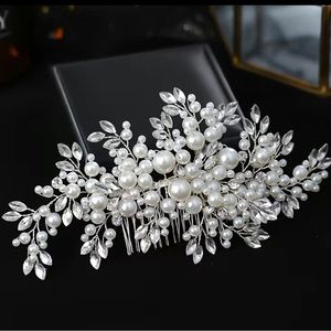 Pearl Bridal Comb, Silver Wedding Comb, Pearl Bridal Hair Comb